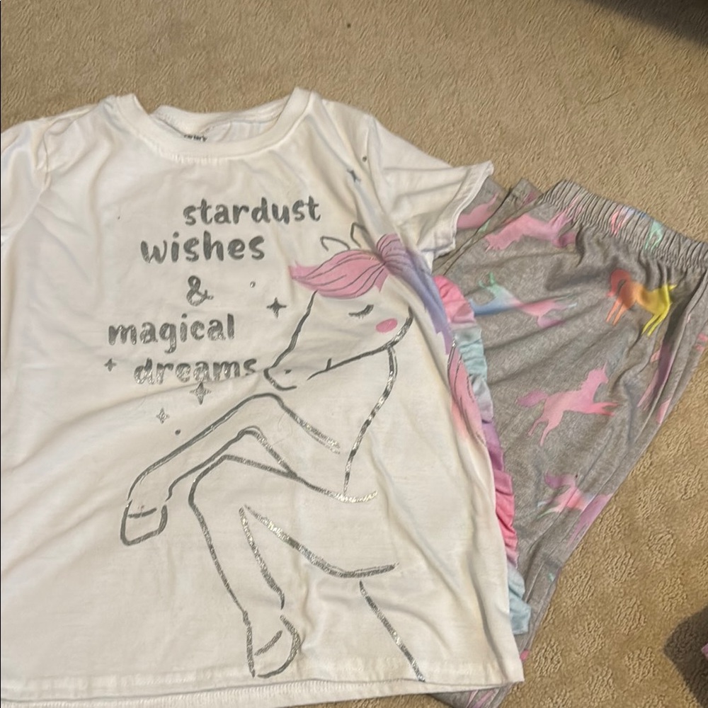 Carters Unicorn Dreams Kids Pajama Set - White and Gray NWOT